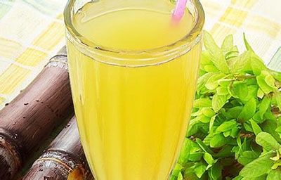 全套甘蔗汁飲料加工設(shè)備，小型蔬果汁生產(chǎn)線